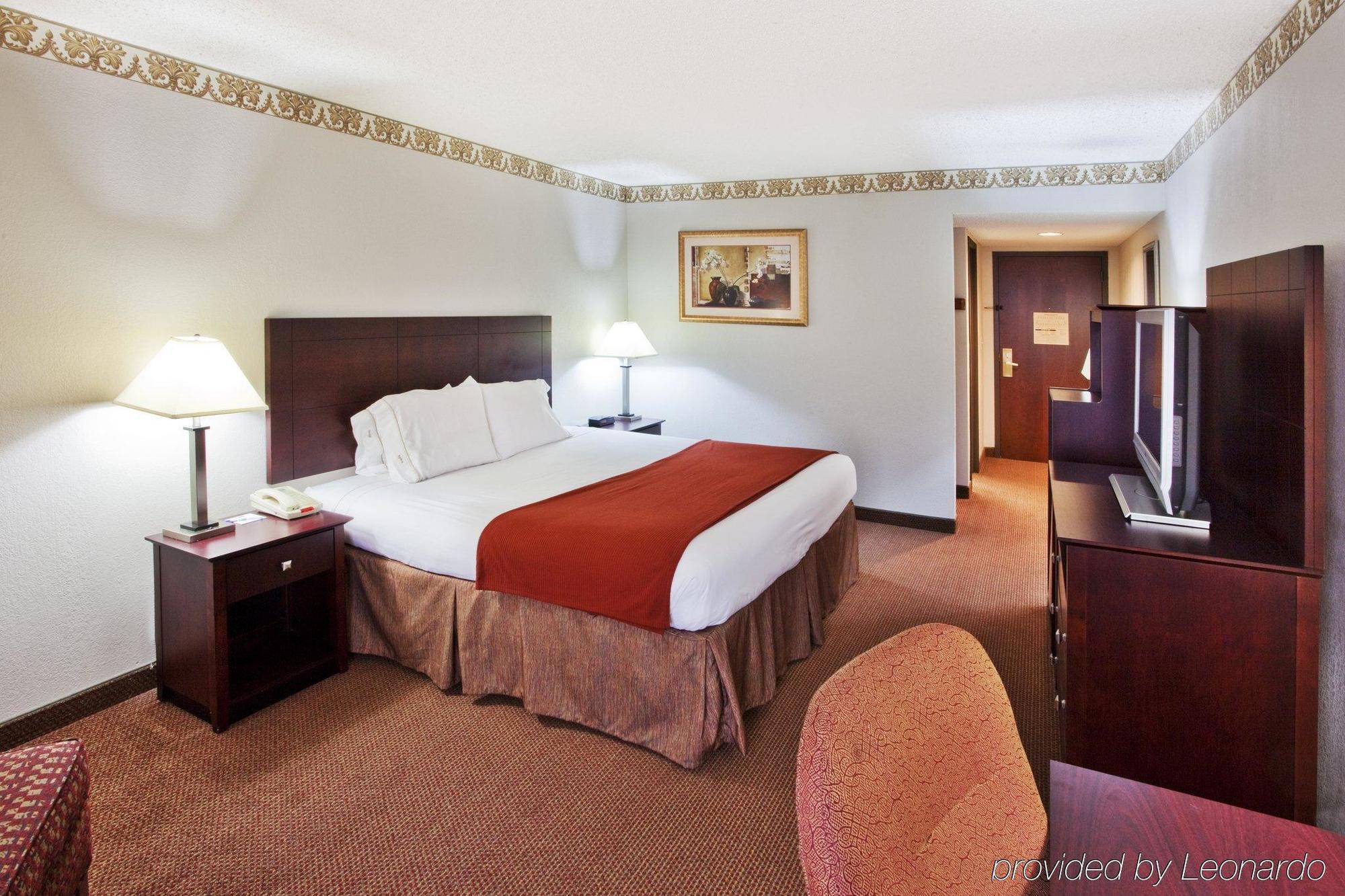 Holiday Inn Express Atlanta W Douglasville Room photo